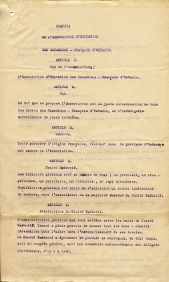 Texte dactylographié à l’encre violette, comportant des corrections manuscrites à l’encre noire. Le document est rédigé en français, selon le format suivant : l’article numéroté en lettres majuscules, son titre sur une autre ligne, puis son libellé.